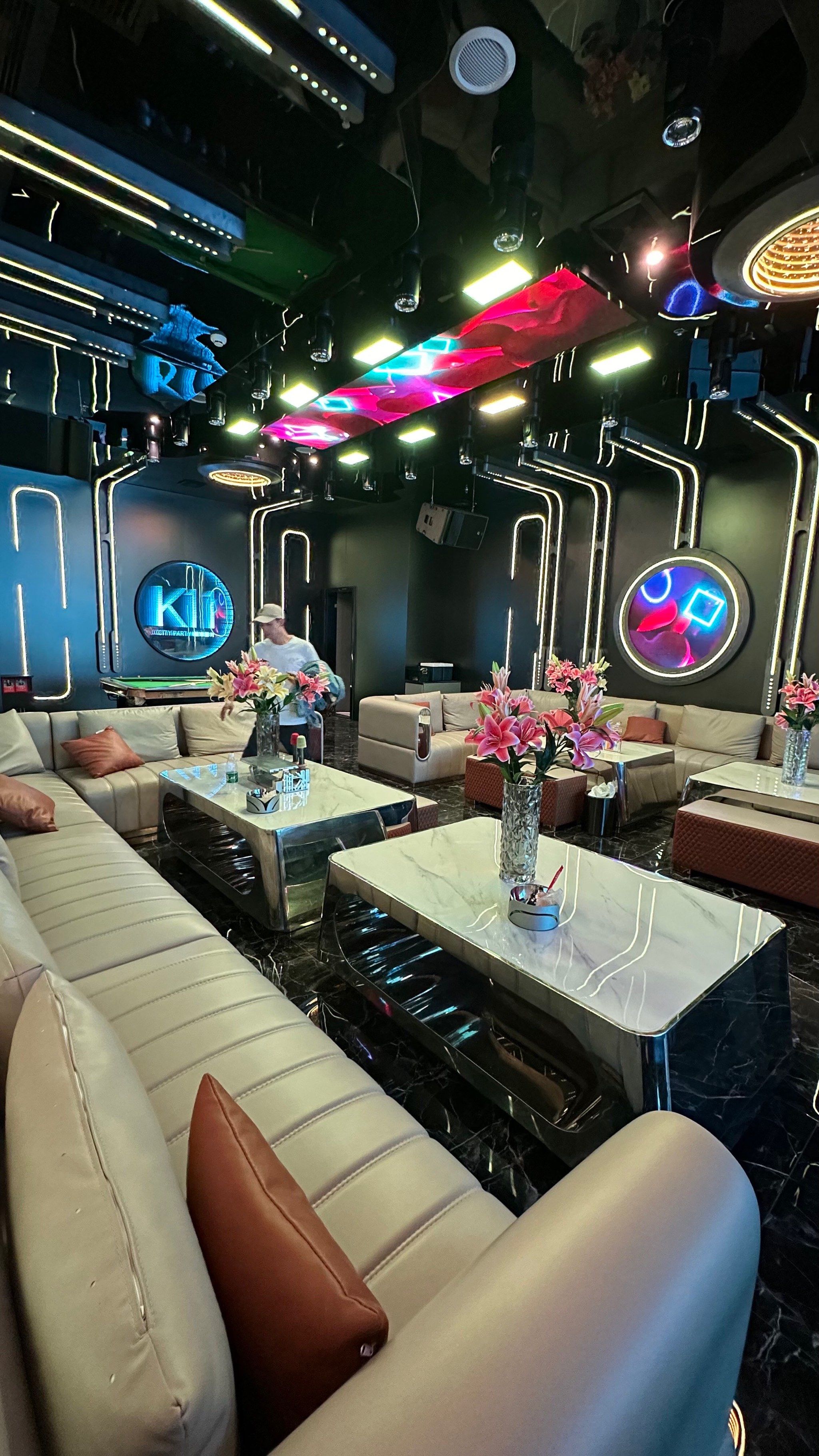 毕节商务ktv怎么玩最全攻略-金沙县ktv预定